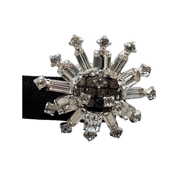 Kramer Clip On Earrings Early 1940s Sparkling Star Crystal Signed Kramer Vtg - Picture 10 of 16
